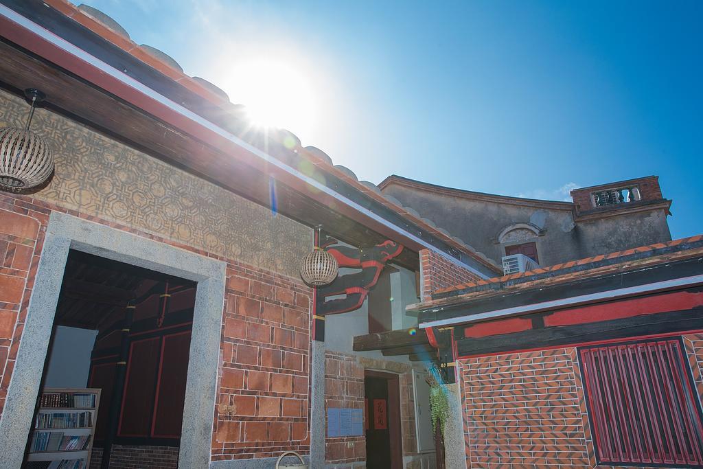 Ferienwohnung Patio Moonlight Jincheng Exterior foto